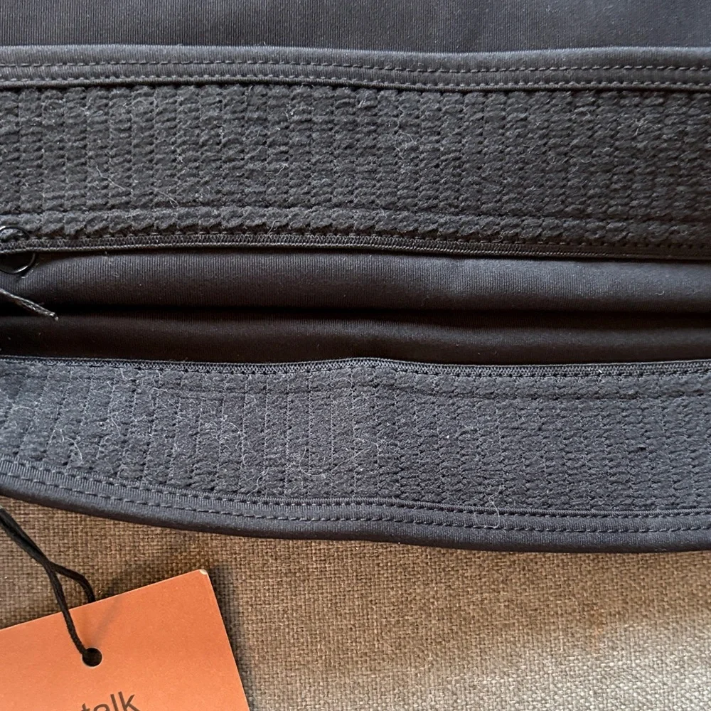 Girlfriend Collective Midnight Black Sports Bra - Picture 5 of 6